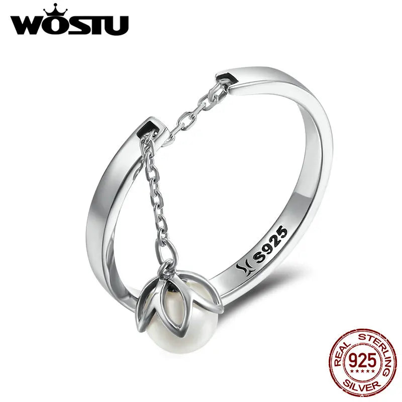 Anel WOSTU Prata 925 com Pérola Natural e Detalhes Florais – Coleção Exclusiva
